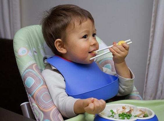 宝宝易生内火、积食！“2招”调理，孩子少生病